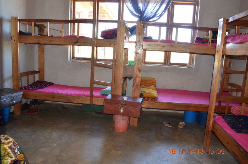 Girls_dormitory_bunkbeds